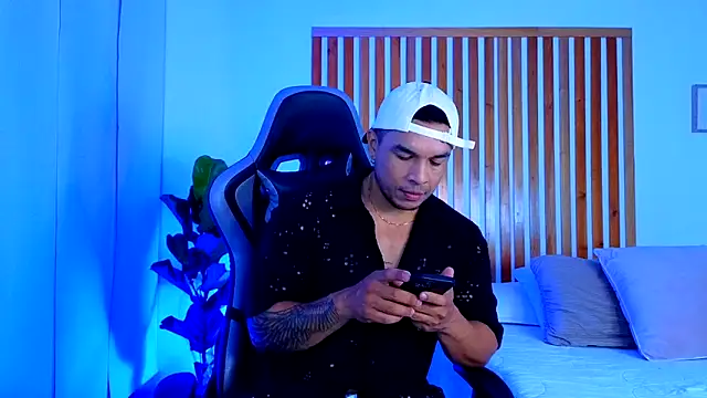 estebandelouis online show from 05-09-26, 12:49