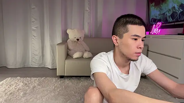 Dylan mercy online show from 10-06-25, 12:41