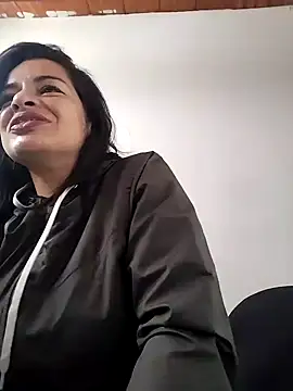 NATHALIA-28  online show from 01-24-25, 08:00