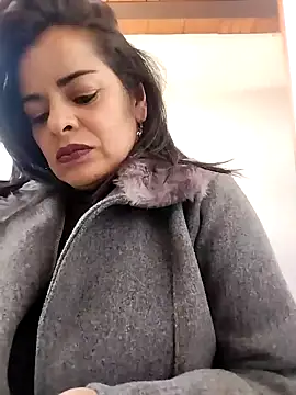 NATHALIA-28  online show from 01-27-25, 09:00