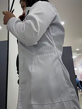 NATHALIA-28  online show from 11-26-25, 11:55