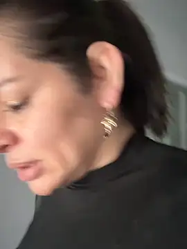 NATHALIA-28  online show from 11-29-25, 01:14