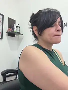 NATHALIA-28  online show from 06-18-26, 03:05