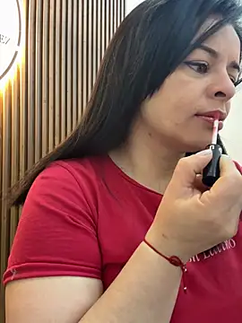 Snapshot of NATHALIA-28_ chatting on 07-25-26, 12:25 NATHALIA-28 online show from 07-25-26, 12:25