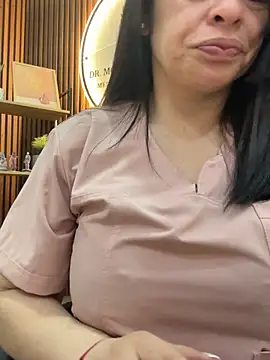 Snapshot of NATHALIA-28_ chatting on 07-28-26, 12:23 NATHALIA-28 online show from 07-28-26, 12:23