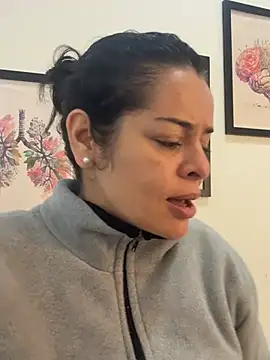 Snapshot of NATHALIA-28_ chatting on 08-05-26, 12:41 NATHALIA-28 online show from 08-05-26, 12:41
