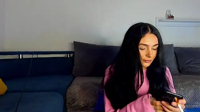 Snapshot of IvyKaelani chatting on 01-15-25, 04:32 IvyKaelani online show from 01-15-25, 04:32