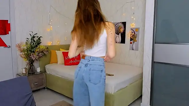 SereneFlame online show from 02-08-25, 04:03