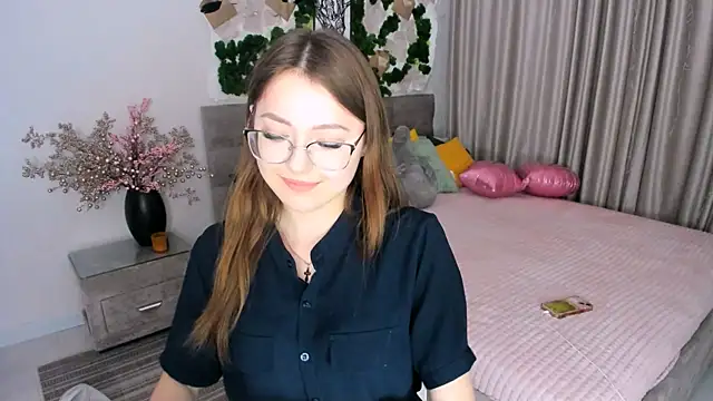 SereneFlame online show from 03-07-25, 07:27