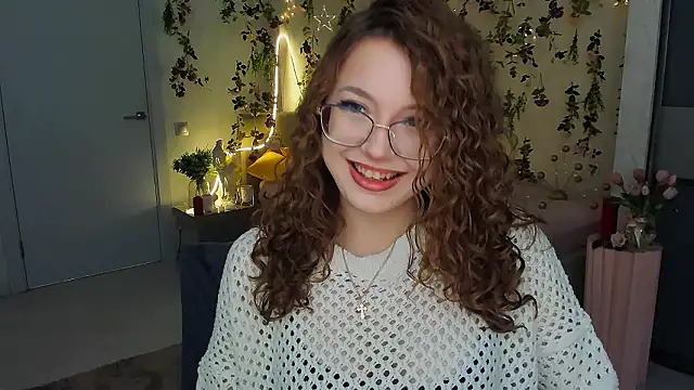 Snapshot of SereneFlame chatting on 02-10-26, 04:00 SereneFlame online show from 02-10-26, 04:00