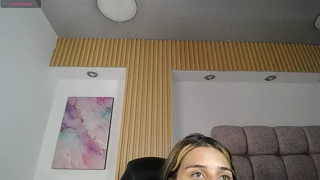 Snapshot of 1Sloppy_Fox4 chatting on 07-19-26, 04:38 1Sloppy Fox4 online show from 07-19-26, 04:38