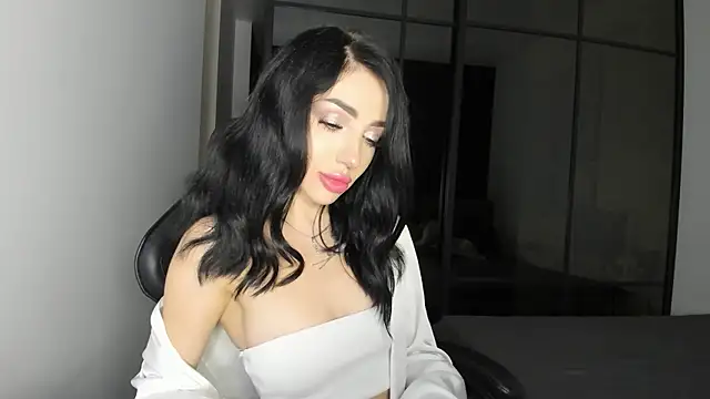 NancyLovee  online show from 10-03-25, 06:27