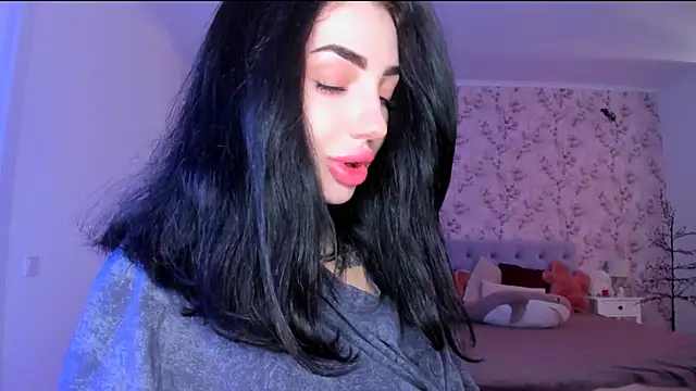 NancyLovee  online show from 06-02-26, 01:46