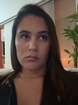 LexyRobert online show from 10-24-25, 02:08