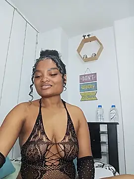 gianna smith online show from 06-27-26, 08:25