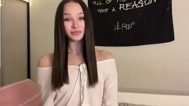 ur molly online show from 11-13-25, 04:50