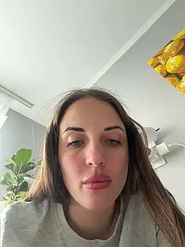AmiLavs online show from 05-03-26, 10:32