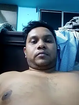 Snapshot of Sexyghsoh chatting on 12-23-24, 06:05 Sexyghsoh online show from 12-23-24, 06:05