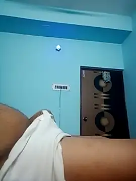 Snapshot of Sexyghsoh chatting on 01-25-25, 12:06 Sexyghsoh online show from 01-25-25, 12:06
