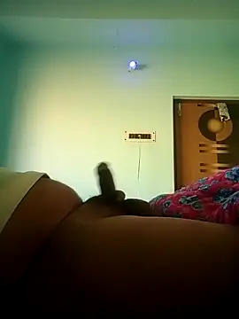 Snapshot of Sexyghsoh chatting on 02-08-25, 02:36 Sexyghsoh online show from 02-08-25, 02:36