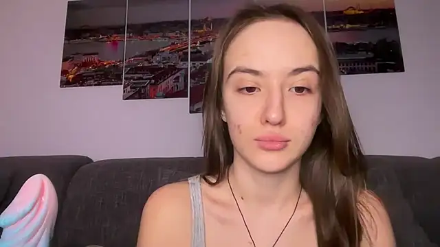 EmilyWi  online show from 02-02-26, 10:08