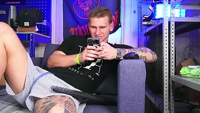 vance rulez online show from 10-19-25, 05:30