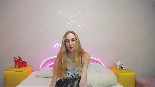 KlaryBrait online show from 01-26-25, 10:23