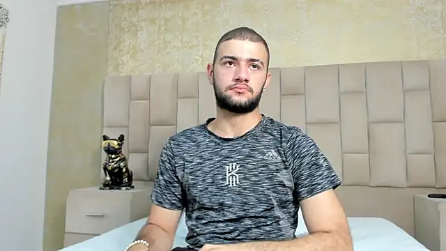 MaximusDick1  online show from 11-05-25, 04:23