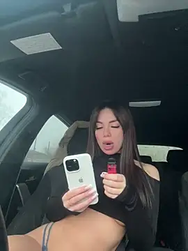 Snapshot of Gabriella_Hot_ chatting on 02-11-26, 02:05 Gabriella Hot online show from 02-11-26, 02:05