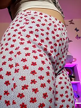 Sofia-Cam online show from 05-10-26, 06:13