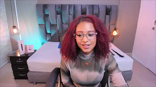 Lorena Vieira  online show from 01-23-25, 07:40