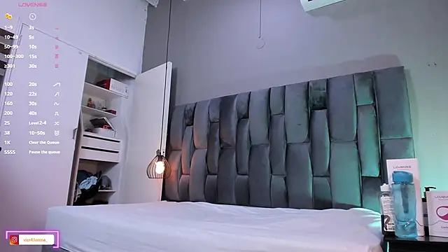 Lorena Vieira  online show from 01-30-25, 11:13