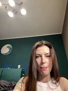 Snapshot of the_perfectgirl chatting on 02-13-26, 05:31 the perfectgirl online show from 02-13-26, 05:31