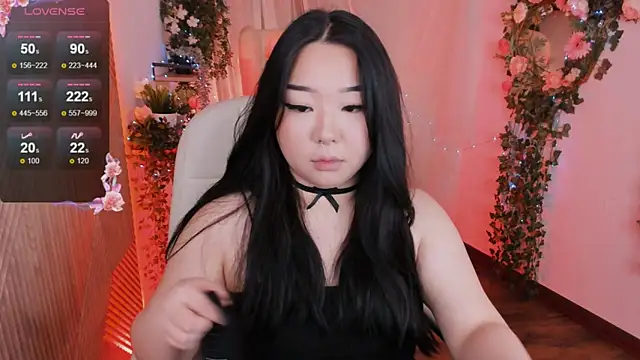 mei honey  online show from 12-18-24, 02:06