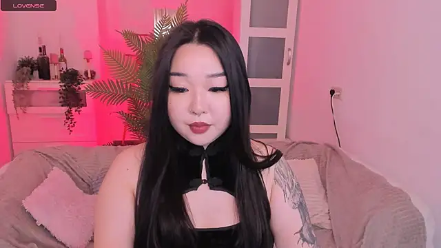 mei honey  online show from 10-10-25, 09:47