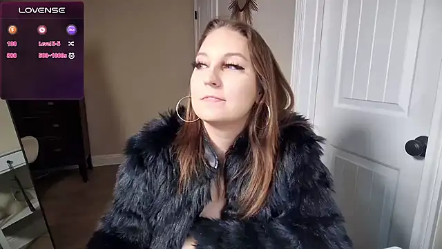 Snapshot of Brooklyn_Bee chatting on 12-06-24, 08:29 Brooklyn Bee online show from 12-06-24, 08:29