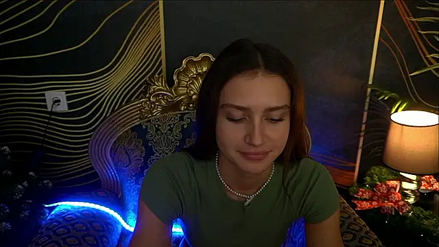 ValeryRoyale online show from 12-04-24, 02:37