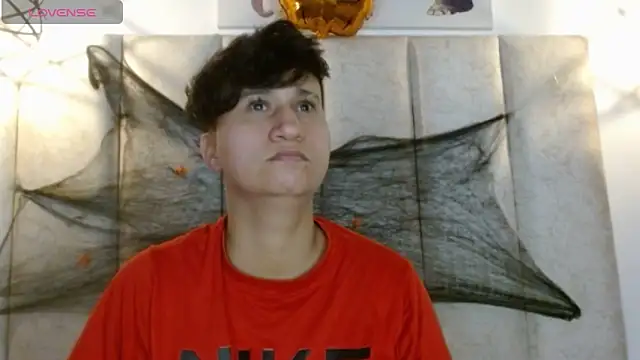 Im Milan Rs online show from 10-17-25, 04:15