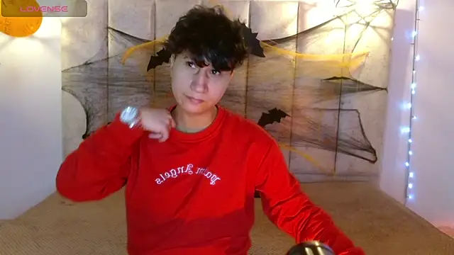 Im Milan Rs online show from 10-19-25, 03:40