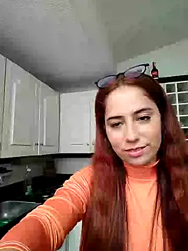 Snapshot of HannaSmiith chatting on 01-16-25, 02:08 HannaSmiith online show from 01-16-25, 02:08