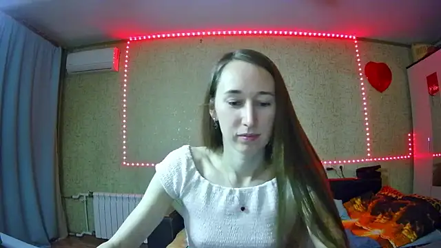 Snapshot of --Model--2 chatting on 12-16-24, 10:34 --Model--2 online show from 12-16-24, 10:34