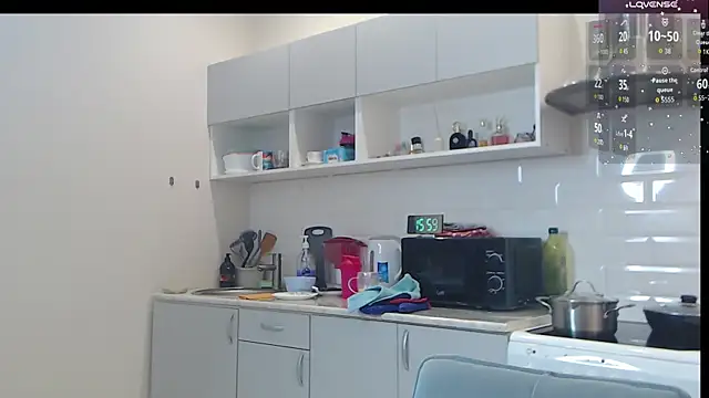 Snapshot of --Model--2 chatting on 09-12-25, 01:00 --Model--2 online show from 09-12-25, 01:00