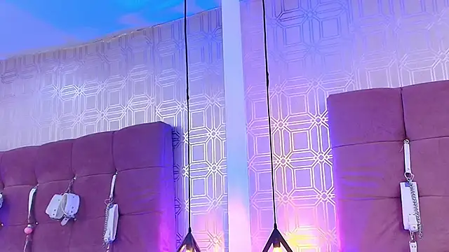 Snapshot of Lilith_Vera chatting on 11-13-25, 12:48 Lilith Vera online show from 11-13-25, 12:48