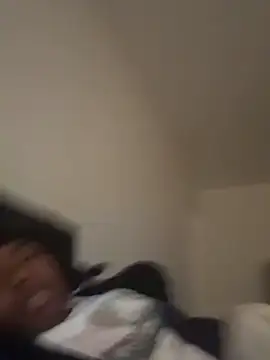 Snapshot of tokenkingtn chatting on 10-21-25, 12:39 tokenkingtn online show from 10-21-25, 12:39