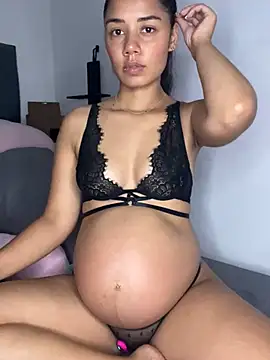  Luana online show from 01-16-26, 01:42