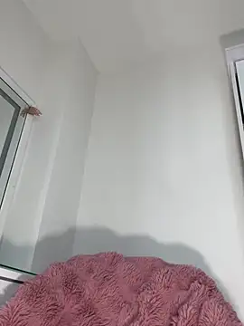  Luana online show from 05-25-26, 03:40
