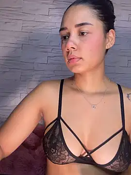  Luana online show from 07-05-26, 02:40