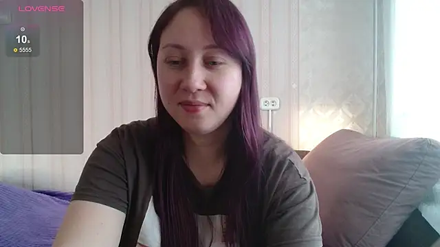 Snapshot of KellyCrystall chatting on 12-14-24, 05:40 KellyCrystall online show from 12-14-24, 05:40