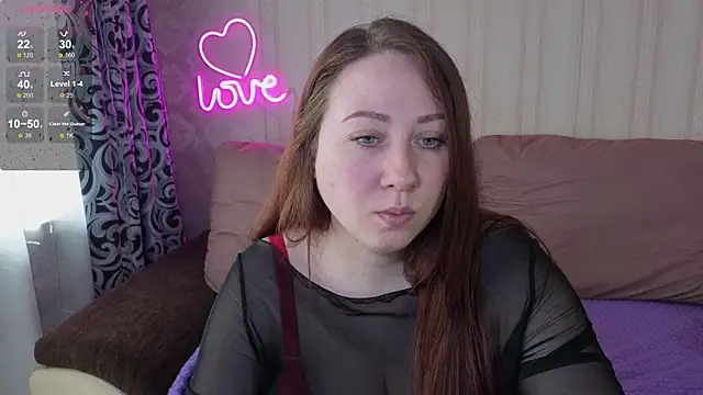 Snapshot of KellyCrystall chatting on 04-10-26, 05:56 KellyCrystall online show from 04-10-26, 05:56