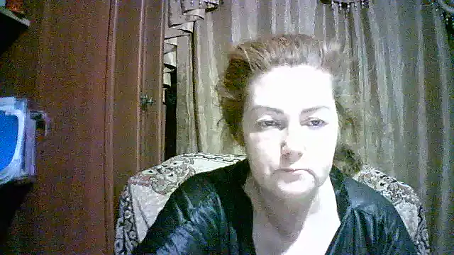 Madame-Butterfly online show from 10-08-25, 01:31